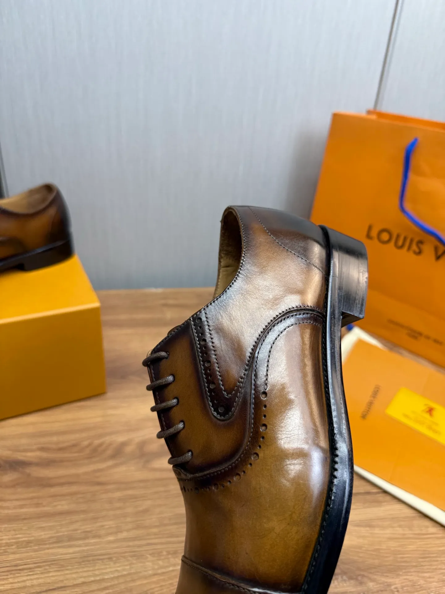 Men's shoes💰760💰 LV. Men's business casual leather shoes, 1:1 shipment ⬆️Luxurious and noble👞All imported original brand leather, just to create a more comfortable wearing experience, upper: original cowhide ➕Imported full cow lining, original leather outsole ✔️36-45 (38.45 non-refundable)
